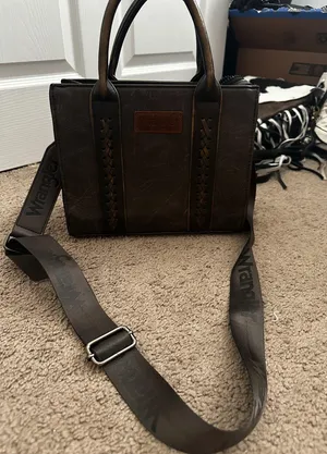 Wrangler purse thumbnail 1