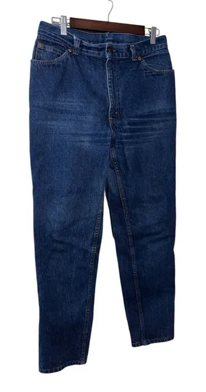 Vintage Women’s Levi’s Jeans Size 16 thumbnail 1