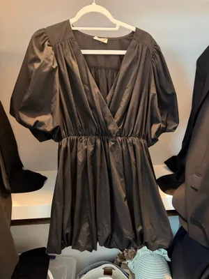 Entro Black Bubble Dress thumbnail 1