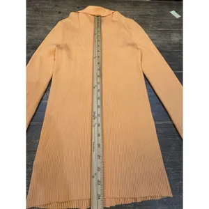 Aritzia Babaton Ribbed Long‎ Sleeve Collared Peach Button Down Sculpt Stretch thumbnail 8