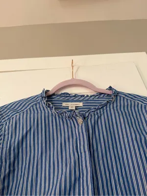 Free Assembly Blue Plaid Shirt Rhinestone Button Blouse Top thumbnail 4
