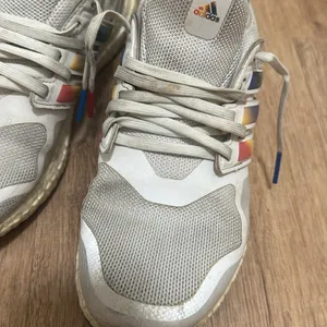 Adidas | Woman's Ultraboost S&L Pride White Rainbow Running Shoes, Size‎ 8.5 thumbnail 4