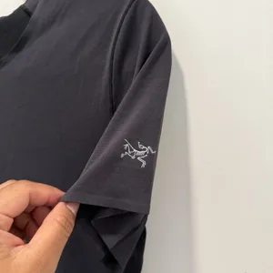 Arc’teryx NORVAN CREW NECK SHIRT SS WOMEN'S - BLACK Size XS Tp thumbnail 8