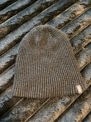 Vans Black Ribbed Knit Beanie thumbnail 2