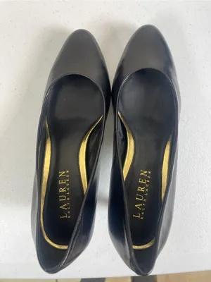 Lauren Ralph Lauren Black Leather Pointed Toe Heels thumbnail 9