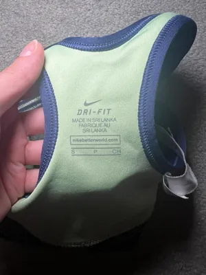Dri-Fit Sports Bra Size Small thumbnail 4
