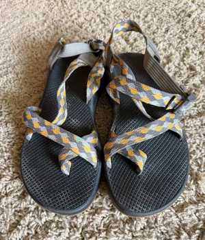 Chacos Sandals Women’s 11 yellow and gray design thumbnail 1