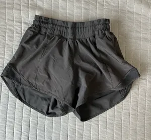 Lululemon Hotty Hot Shorts thumbnail 1