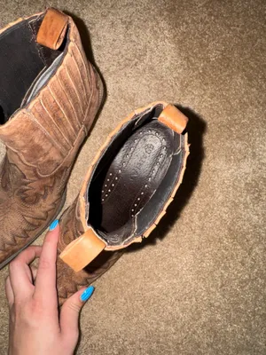 Ariat Scarlet cowboy ankle boot- discontinued thumbnail 6
