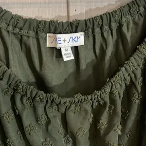 She sky Swiss dot cold shoulder top crop medium thumbnail 3