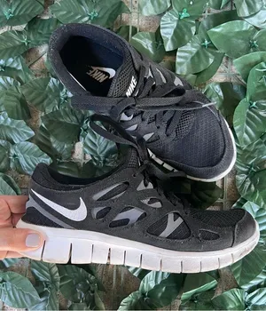 Nike Free Run 2 Women Size 8.5 thumbnail 2