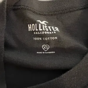 Hollister Graphic T-Shirt thumbnail 2