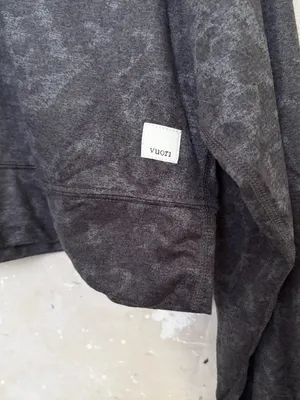 Vuori Halo Crop Funnel Neck Top in Charcoal Tortoise thumbnail 3