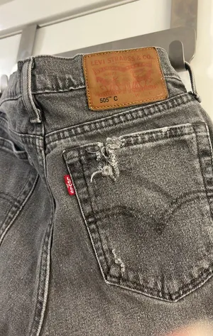 Levi's 501 Denim Shorts thumbnail 3