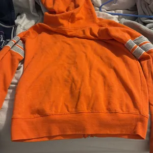 Colosseum Orange Syracuse Hoodie thumbnail 4