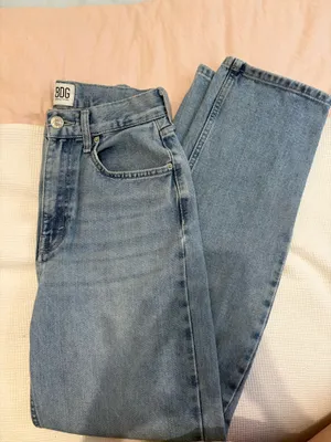 BDG High-Rise Jeans thumbnail 2
