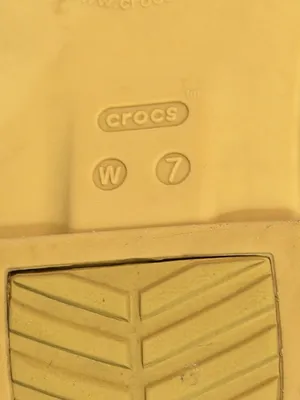 Crocs Womens Tulum Sandal Size 7 Canary Yellow Tan Strappy Fisherman Flat Shoe thumbnail 7