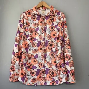 Duluth Trading Co Button Up Shirt Size Small Nylon Floral Hiking Vented Roll Tab thumbnail 1