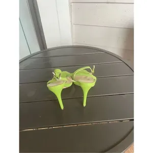 New Lulus Lianya Green Ankle Strappy Wrap Stiletto Shoes Size 7 thumbnail 7