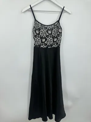 Vintage Y2K Black Lace Midi Dress Size Small Whimsical Goth Fairy Grunge Flare thumbnail 2