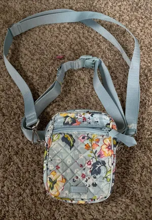 Vera Bradley bag thumbnail 1