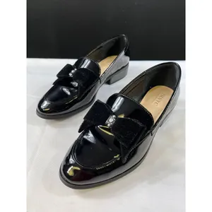 Isaac Mizrahi Womens Black Patent Leather Loafers With Velvet Bow Size 7 SKU 730 thumbnail 3
