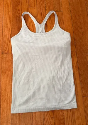 Lululemon Light blue ebb to street tank size 8 thumbnail 1