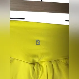 Buffbunny‎ Collection High Waist Yellow Athletic Shorts Women’s Size Small thumbnail 6