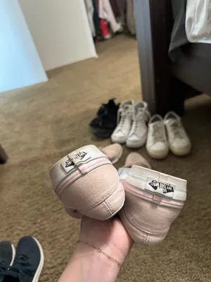Light Pink slip onSneakers Size 7 thumbnail 3