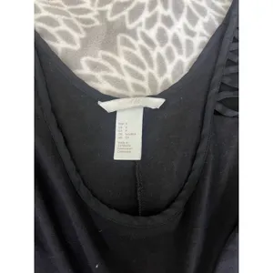 H&M Black Flowy Cut Out Blouse Small Caged‎ Scoop Neck Minimalist Boho Chic Tank thumbnail 2