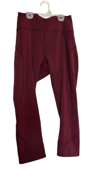 Lululemon In Movement Crop *Everlux 19"‎ size 6 thumbnail 1