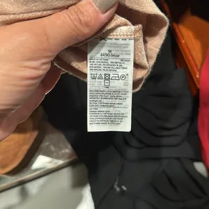 Banana‎ Republic blush sparkle top, M thumbnail 4