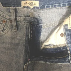 Madewell The Perfect Vintage Jean Calabria Wash‎ Ripped Distressed Denim Size 25 thumbnail 5