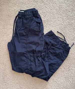 Abercombie Cargo Pants thumbnail 1