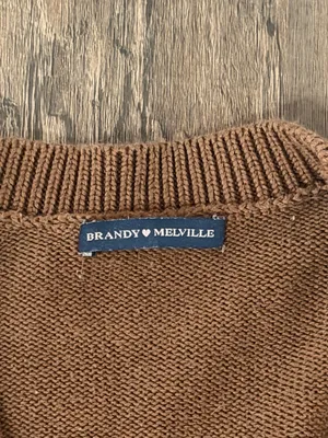 Brandy Melville Rust Brown Button-Front Cardigan thumbnail 3