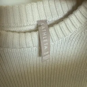 Athleta West End Knit Tunic Sweater in Dove White XXS thumbnail 5