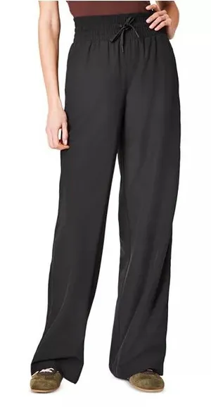 Spanx On the Move Wide Leg Pants Medium thumbnail 1