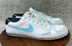 Nike capri shoes women’s size 9 thumbnail 1
