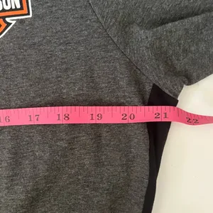 Harley-Davidson Women’s Long Sleeve Graphic Tee 2017 Biker/Motorcycle L /Unisex thumbnail 3