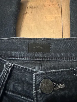 MOTHER Size 26 Dark Denim Jeans Mid Rise Rambler Ankle thumbnail 2