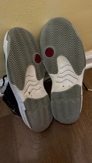 Jordan Max Aura 2 Sneakers Shoes Men’s Size 8.5 thumbnail 6