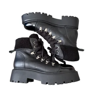Steve Madden Black Leather Platform Combat Boots Shearling Trim Lug Sole Size 8 thumbnail 8