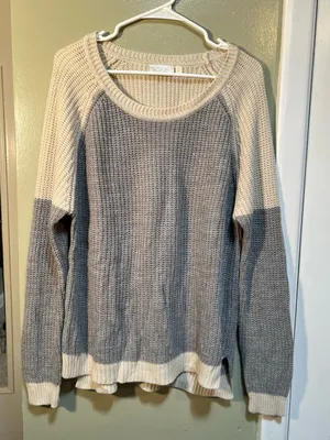RD Style Stitch Fix Women’s Size Large Wilkes Colorblocked Raglan Sweater Gray thumbnail 2