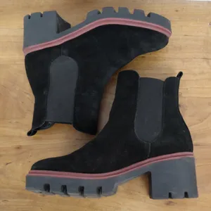 Portuguese Made Black Suede Chunky Sole Chelsea Boots Size 6.5 thumbnail 6