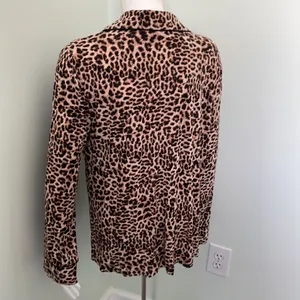 Soma Pajama Top Sleep Shirt Leopard Button Down L thumbnail 4