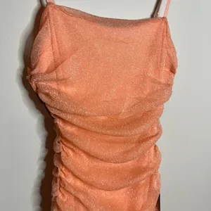NWT Lulu's Here to Dazzle Coral Metallic Ruched Mesh Bodycon Midi Dress thumbnail 3