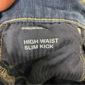 7 For All Mankind High Waist Slim Kick Jeans thumbnail 4