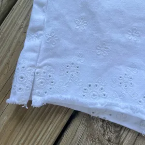 Ralph Lauren Polo Women's Sophia Eyelet Trimmed White Denim Short SIze 28 thumbnail 3