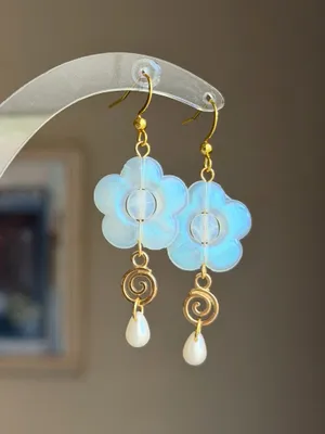 Handmade flower & swirl cute fairy dangle earrings 💐🌀🩵 thumbnail 2