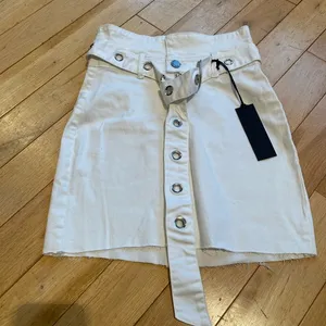 Black Label White Paperbag Mini Skirt thumbnail 1